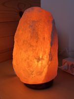 Himalaya Salzlampe für gemütliches Licht im Winter!