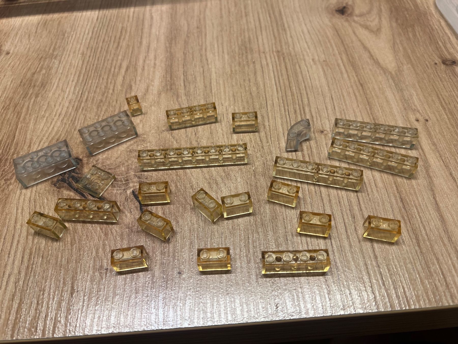 Lego Spielzeuge: LEGO Bausteine transparent – Gebraucht aus Steffisburg von Mamschi