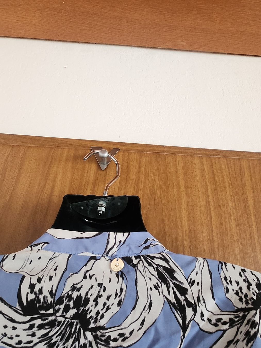 Liu Jo Blusen: Blouse Liu Jo Imprimé Bleu Taille 34/38 – Gebraucht aus Niedergösgen von Eva2410 4