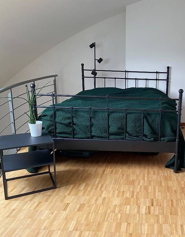Letti: black metal bed frame - 160x200 cm – Nuovo e nell'imballaggio originale da Nyon venduto da ako_k6ln