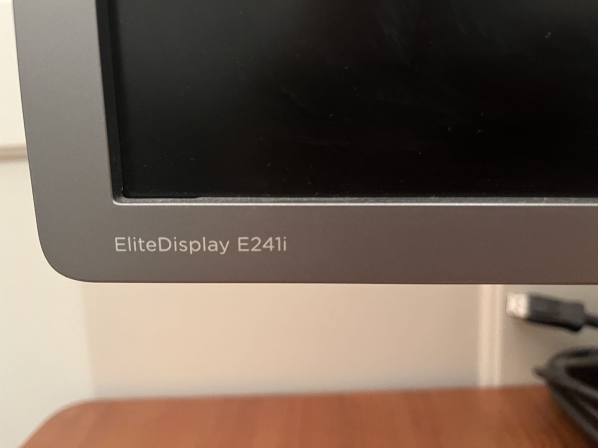 Hewlett Packard Monitor: hp Bildschirm (Elite Display E241i) – Usato da Zürich venduto da jul_x7xs 1