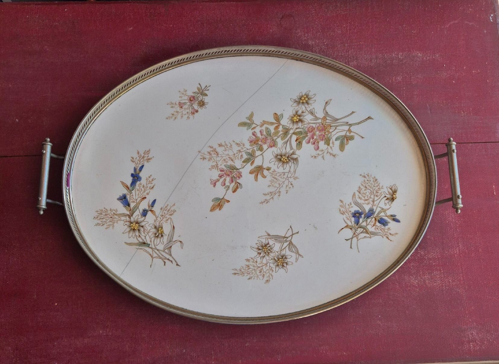 Set di piatti: Jugendstil-Blumentablett in Wächtersbach – Usato da Bern venduto da Yunkom 1