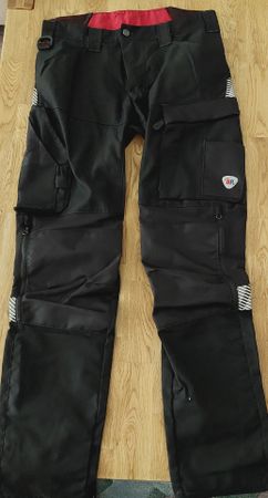 Neue! Arbeitshose BP Grösse 48n schwarz 