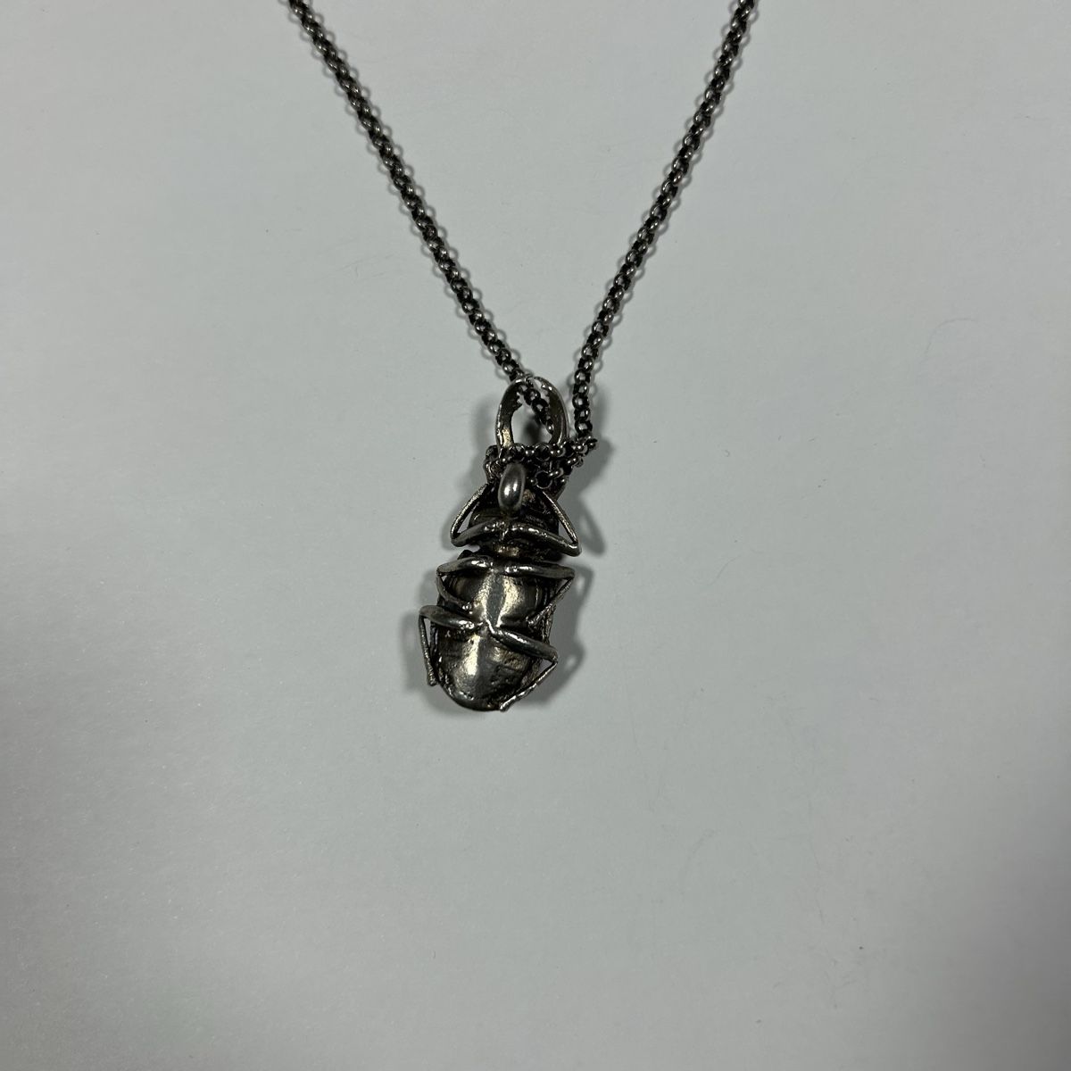 Ciondoli: Bijouterie sauvage silver necklace  – Nuovo e nell'imballaggio originale da La Sagne NE venduto da Matlasape 3