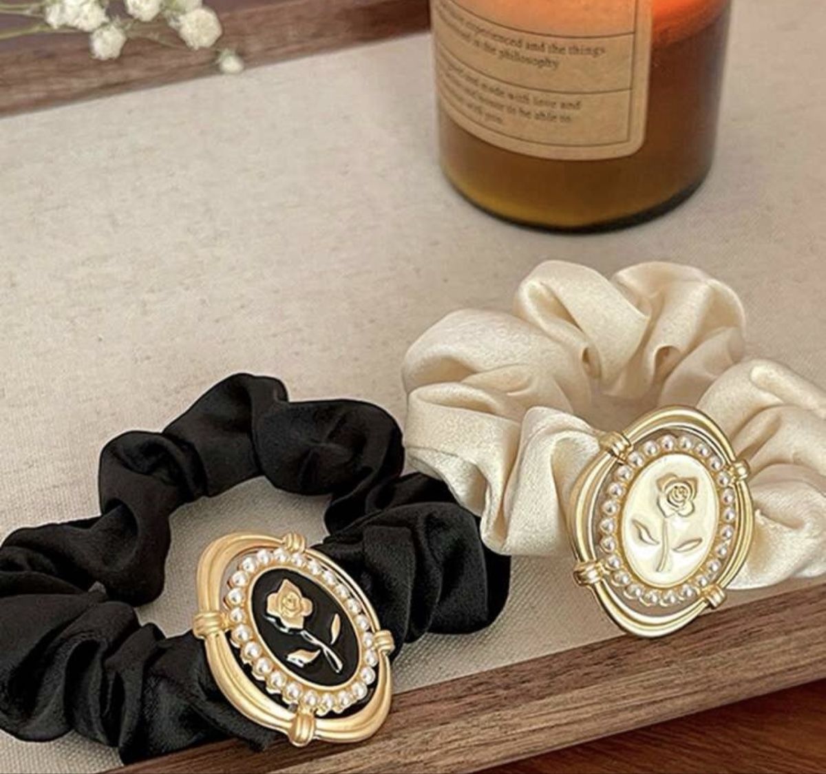 Haarschmuck: Lot de 2 élastiques pour cheveux – Neu und originalverpackt aus Châtel-St-Denis von Montclair_Swiss 4