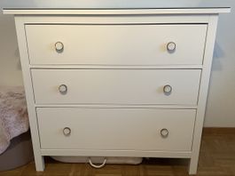 IKEA HEMNES Kommode weiss, 3 Schubladen inkl. Glasplatte