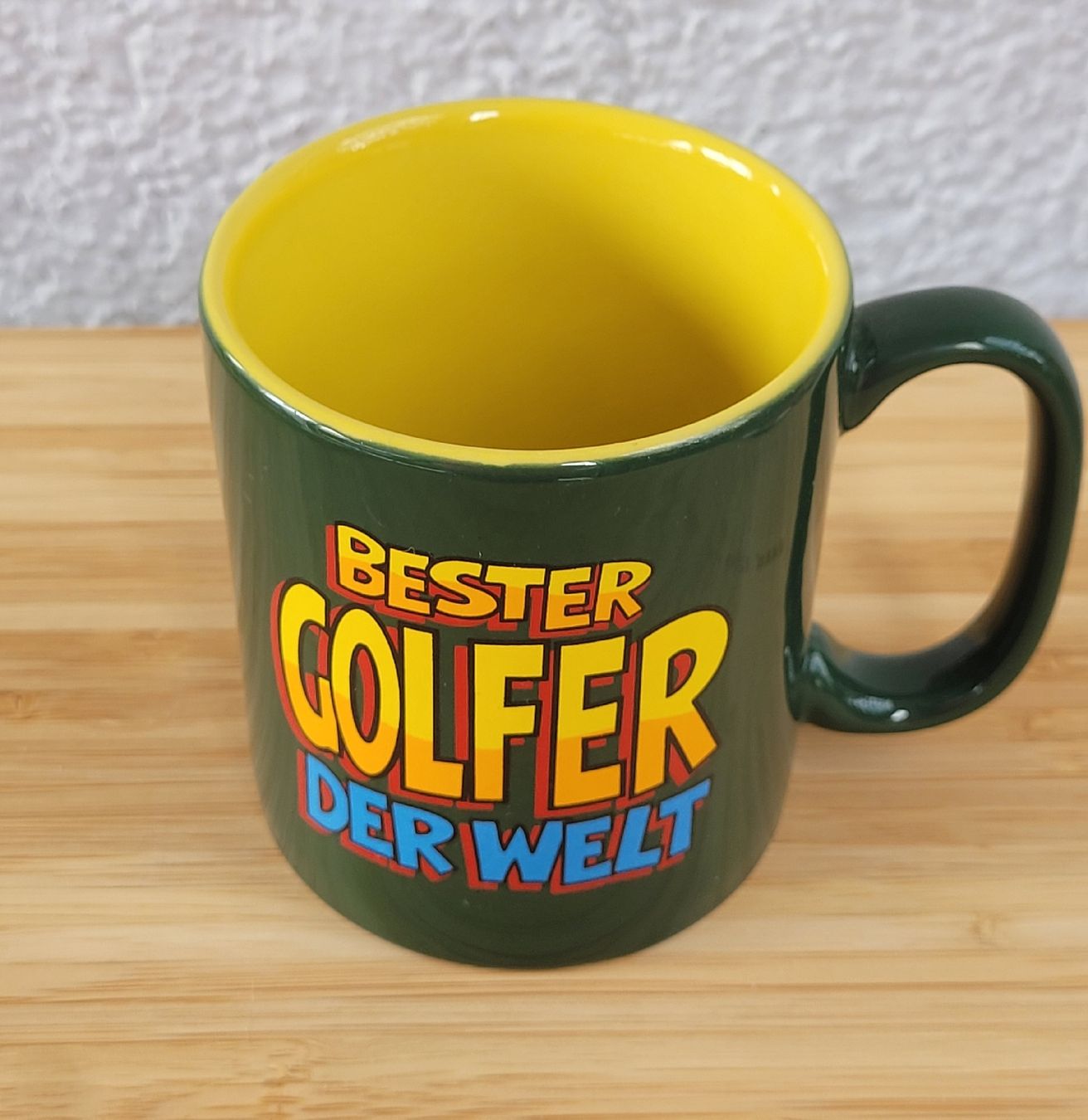 Tasses: Von 2002 Sammeltasse "Bester Golfer der Welt" – D'occasion à Buttikon SZ par Renco 1