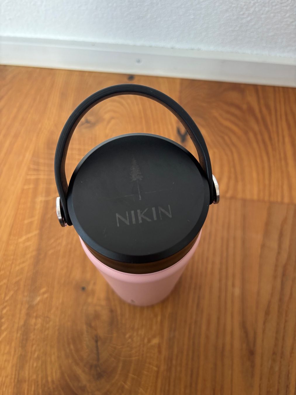 Nikin Borracce & Thermos: Trinkflasche Nikin – Usato da Kriessern venduto da Olifribi 1