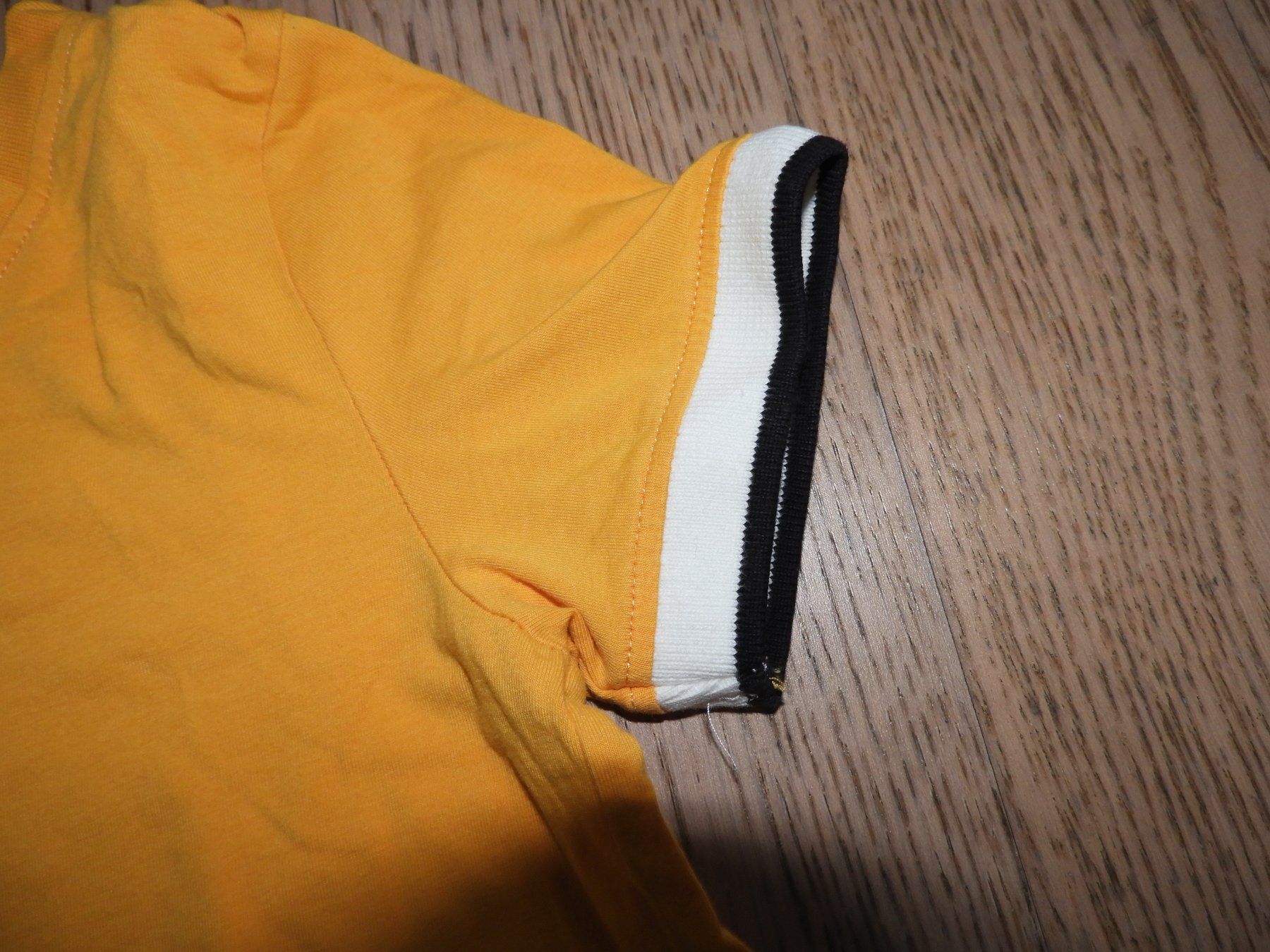 H&M Camicette, T-shirt & Top: H & M T-Shirt Gr. 148/152 – Usato da Hergiswil NW venduto da Noema2006 1