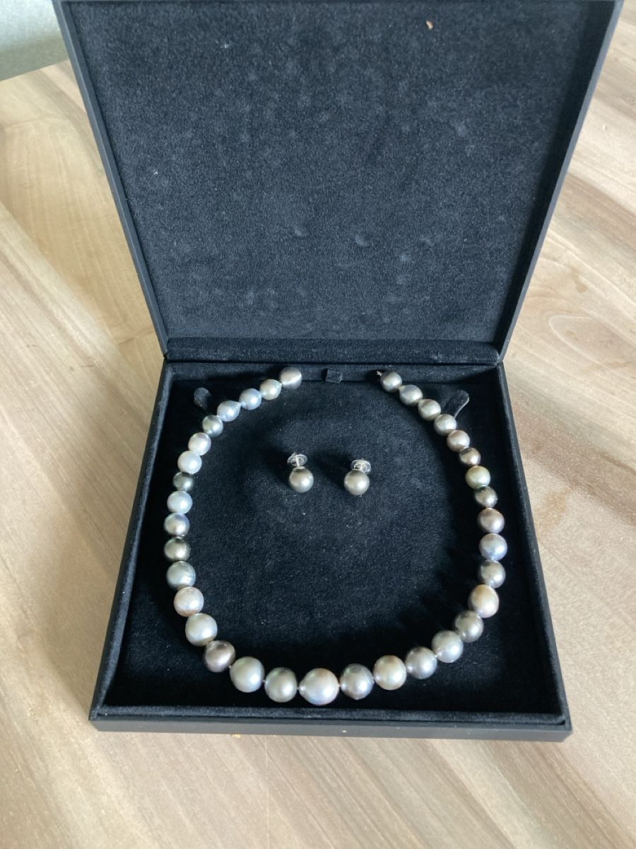 Catenine: Echtes Tahitiperlencollier plus Ohrringe – Usato da Bern venduto da Wotalotigot 7