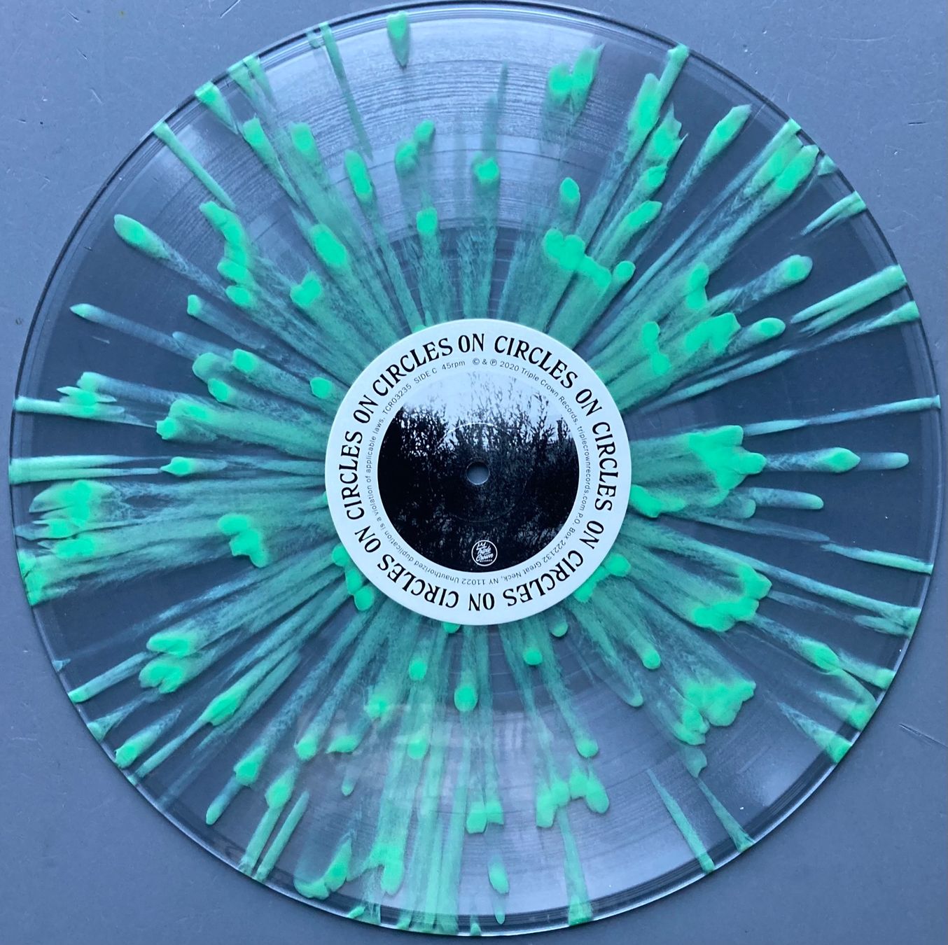 Dischi in vinile: CASPIAN - ON CIRCLE – Usato da Poliez-Pittet venduto da Newtown-Records 5