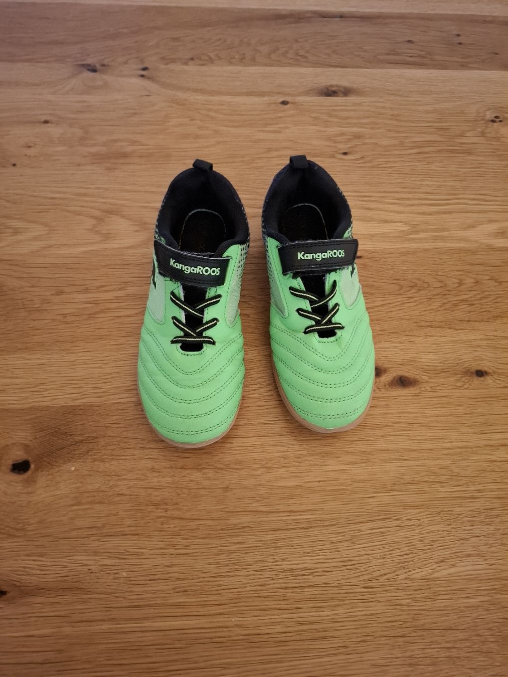 Scarpe per ragazzi: KangaROOS Hallenschuhe – Usato da Lostorf venduto da NathanjaB 1