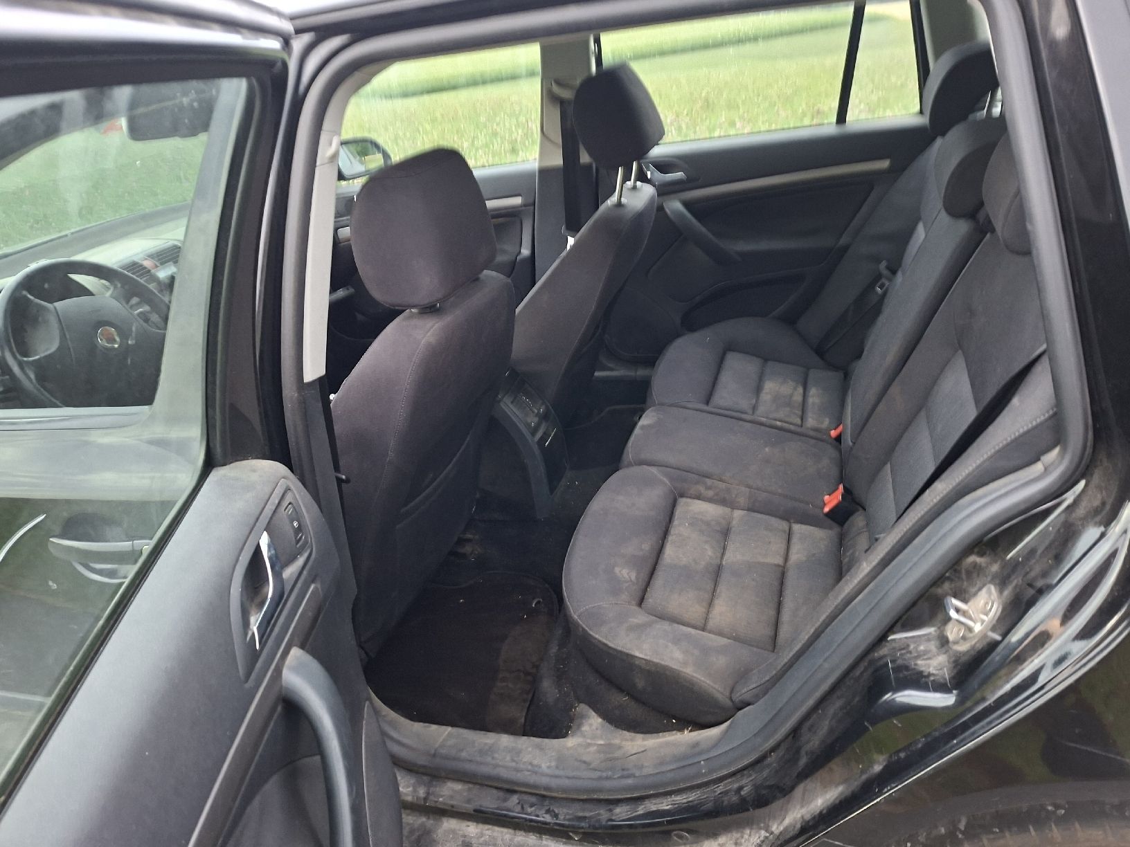 Skoda Autos: Skoda Octavia 1.9 TDI ab 1.- – Défectueux à Neudorf par LM220 2