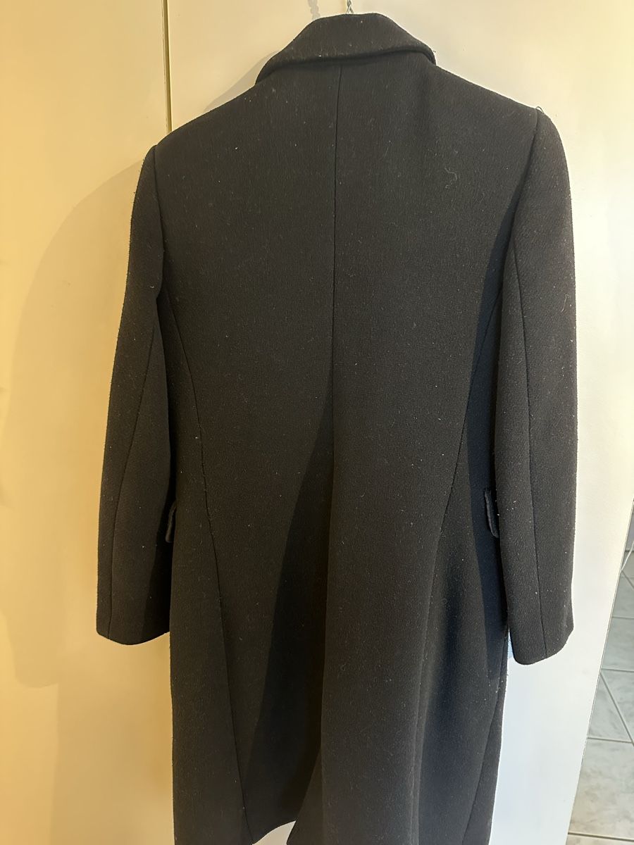 Zara Cappotti: Chic MNG Black Wool Coat - Size S - Perfect for Autumn/Winte – Usato da Zürich venduto da car_68nt 2