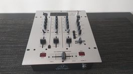 DJ Mixer Behringer Pro Mixer DX626