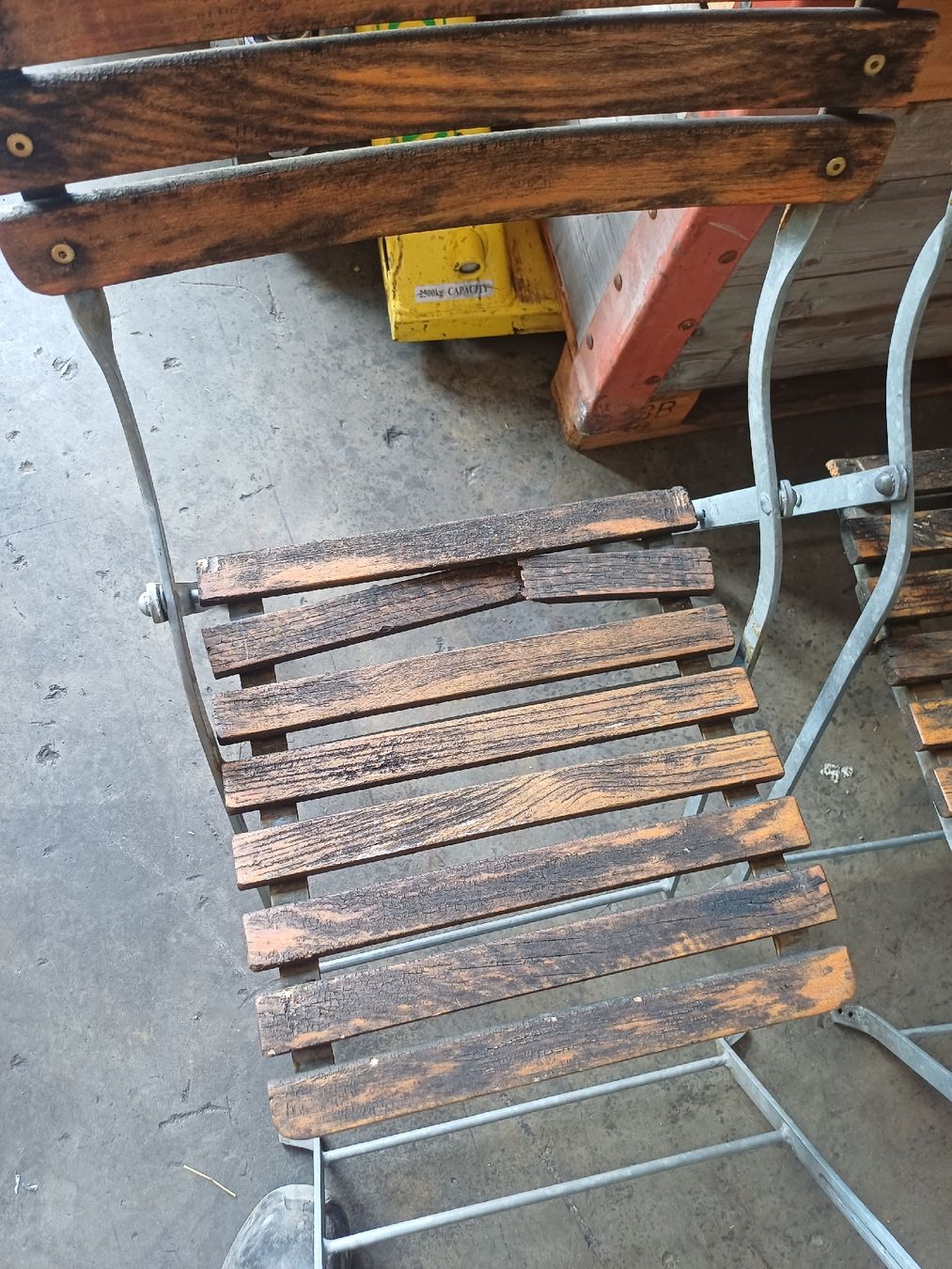 Chaises: Gartenstühle Klappbar 10 Stk.  – Défectueux à Wangenried par Recycler94 3
