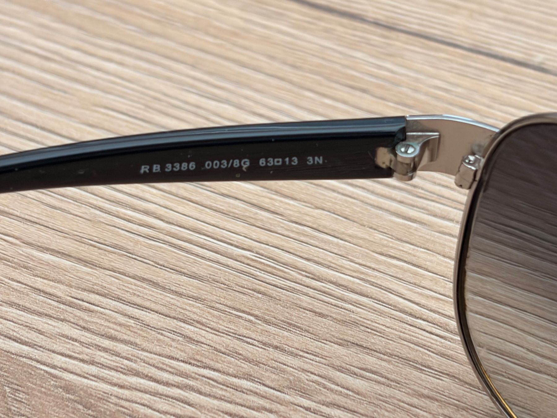 Ray-Ban Occhiali & Lenti: Ray-Ban Sonnenbrille, Top Zustand – Usato da Rüschlikon venduto da Tif_n7pl 2