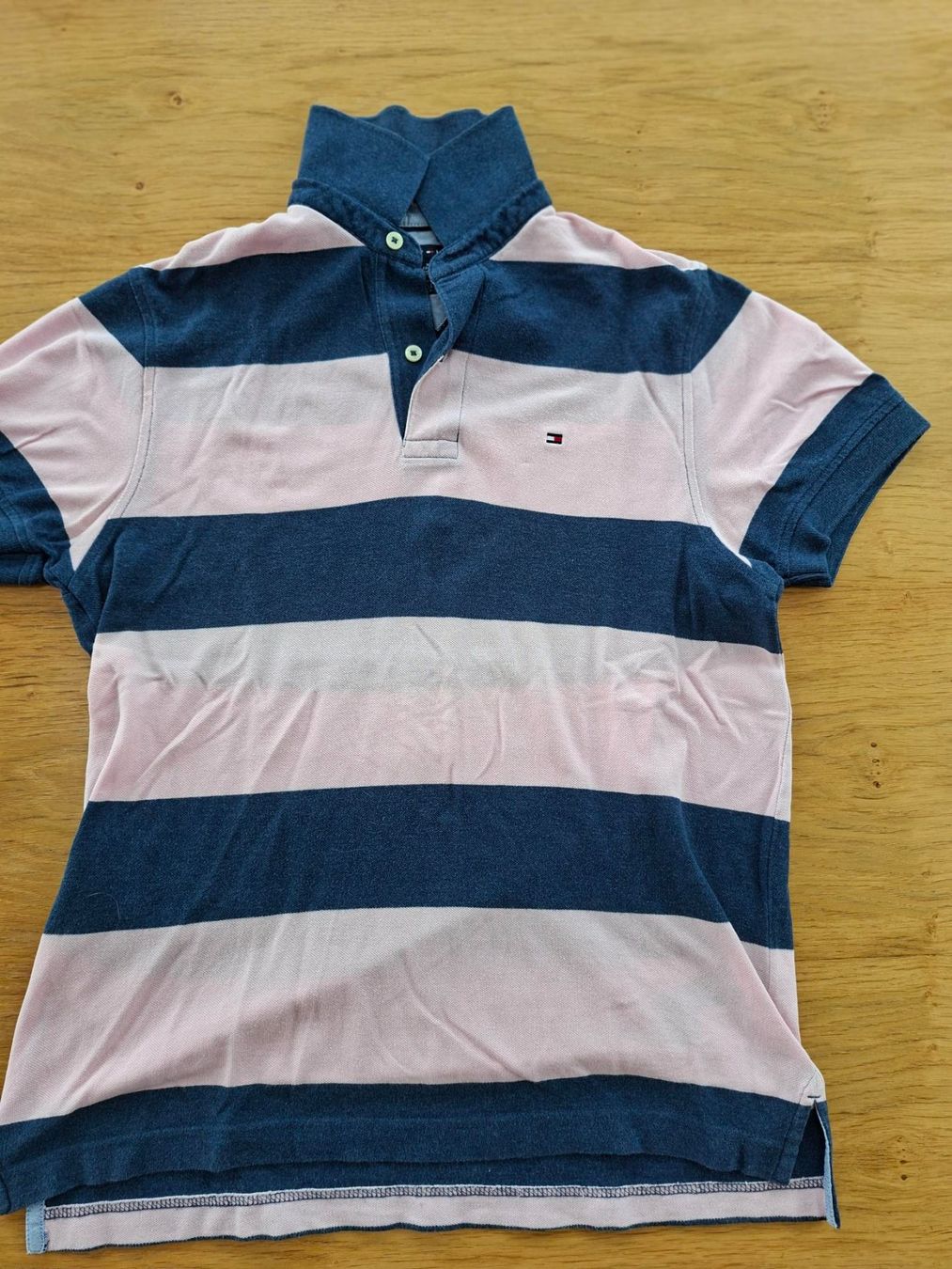 Tommy Hilfiger Magliette Polo: Poloshirt Tommy Hilfiger, S – Usato da Lanzenneunforn venduto da outsidetg 2