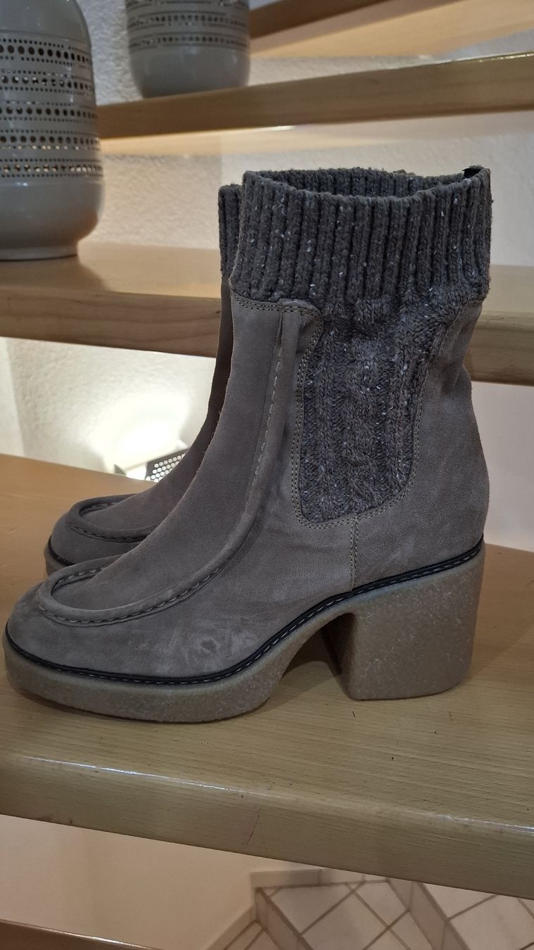 Damenschuhe: Stiefelette von Pedro Miralles Gr. 41 – Gebraucht aus Balzers von mackfose 2