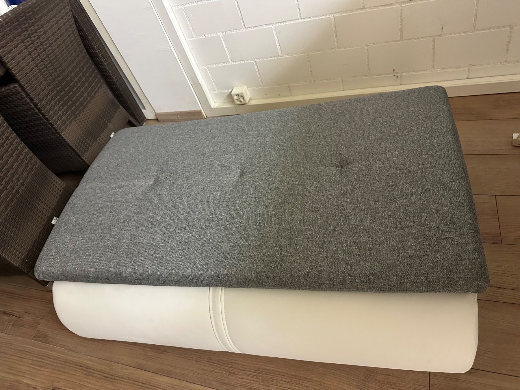 Tabourets: Sit&more Hocker Neu -50% – Neuf avec emballage d'origine à Sevelen par Stopglobal. 1