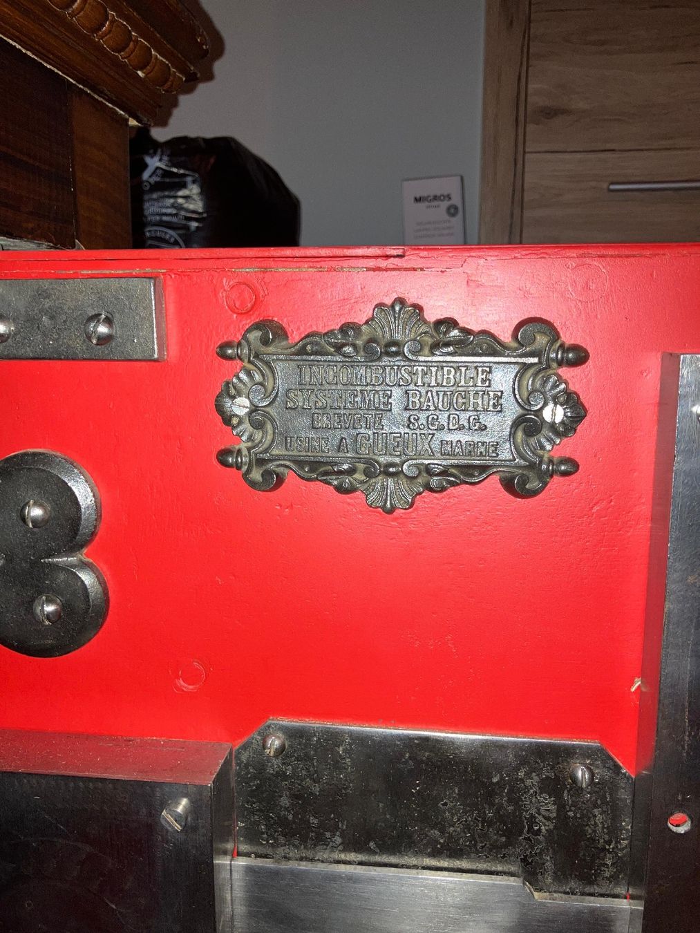 Coffre-fort: Alte Panzerschrank – D'occasion à Sulgen par hor_d7by 1