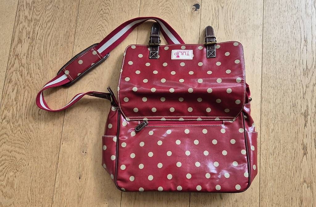 Tulip Borse: Tasche der Marke Tulip NEU – Usato da Thun venduto da 3604.Thun 1