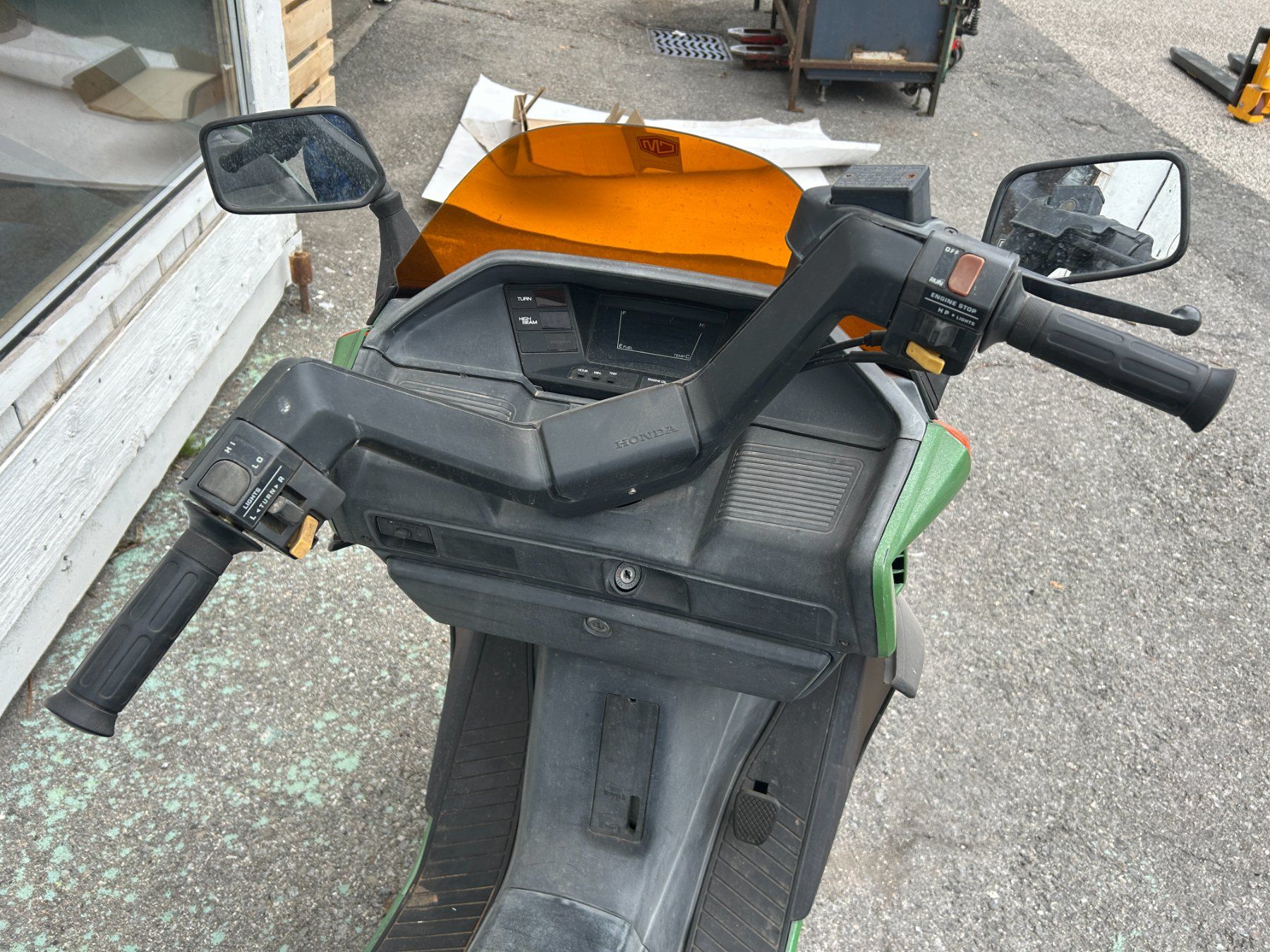 Honda Scooter: Honda CN 250 Vert pomme – Usato da Lausanne venduto da aud_88kc 8