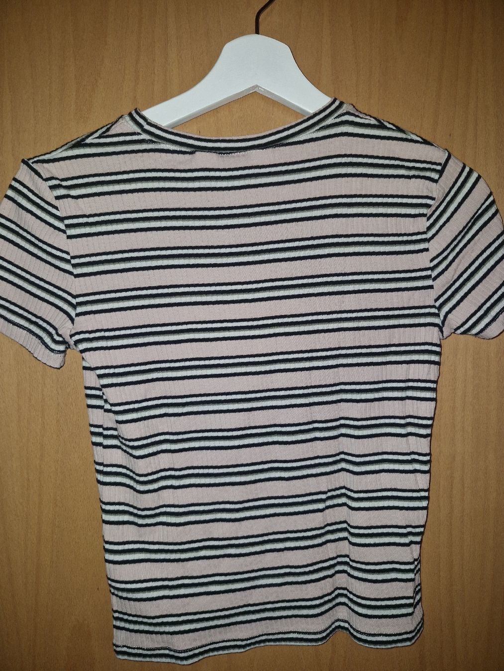H&M Camicette, T-shirt & Top: gestreiftes Tshirt – Nuovo (secondo la descrizione) da Lauerz venduto da a2411 1