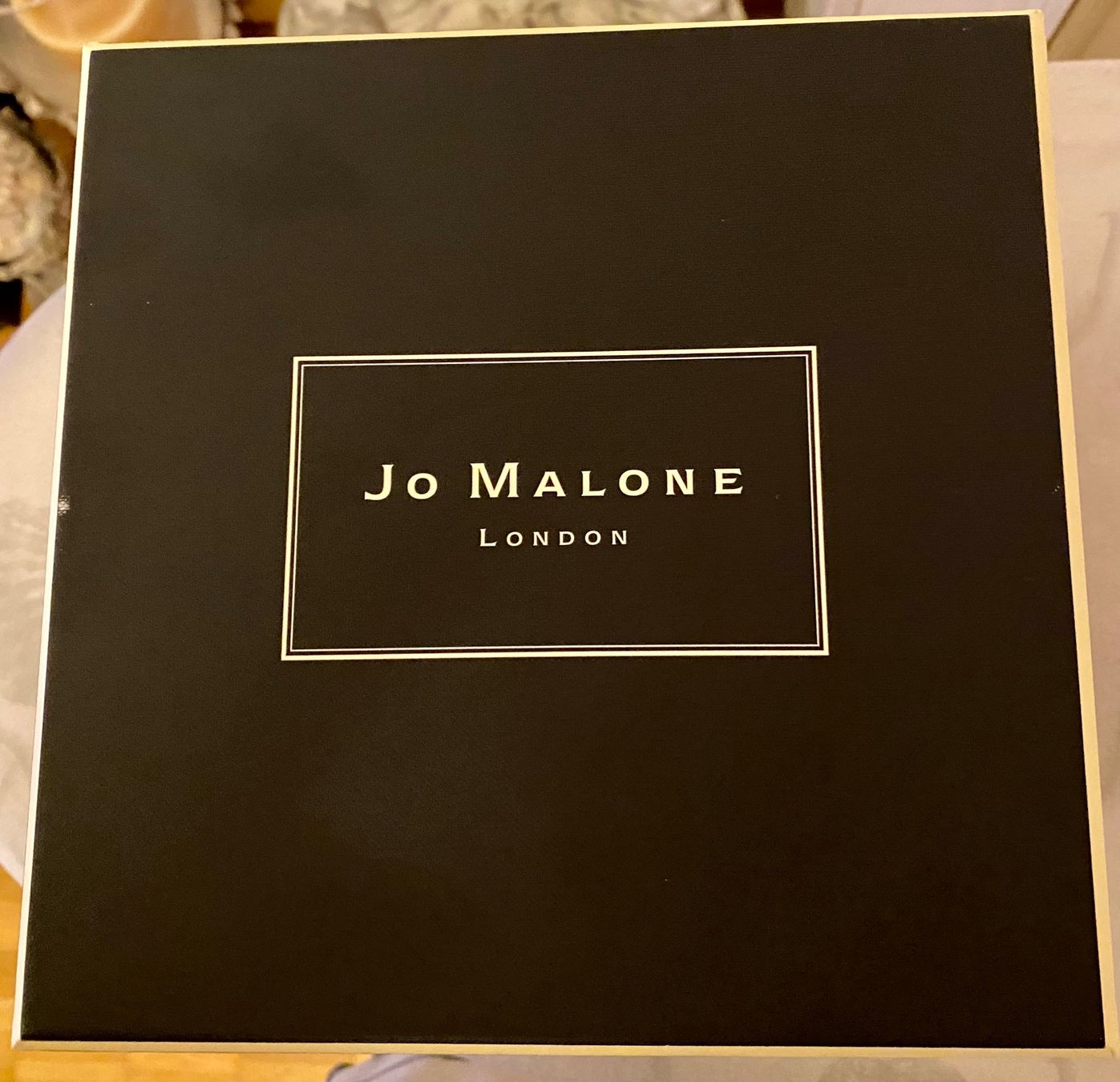 Casse di trasporto: Geschenk-Box von Jo Malone – Usato da Zürich venduto da Maria2021 2