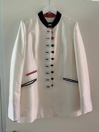 Seidenblazer ab CHF 1,-