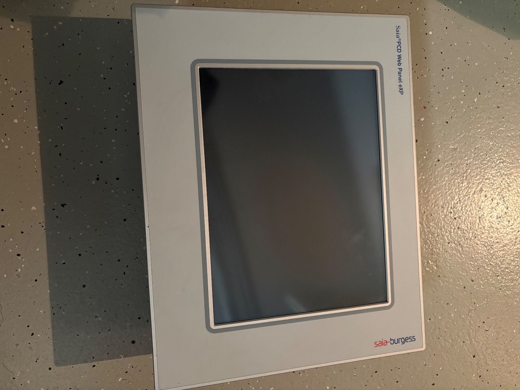 Componenti elettronici: Saia-Burgess Web Panel EPC LX 1500tc Embedded Industrial PC – Usato da Sarmenstorf venduto da Tinkao10