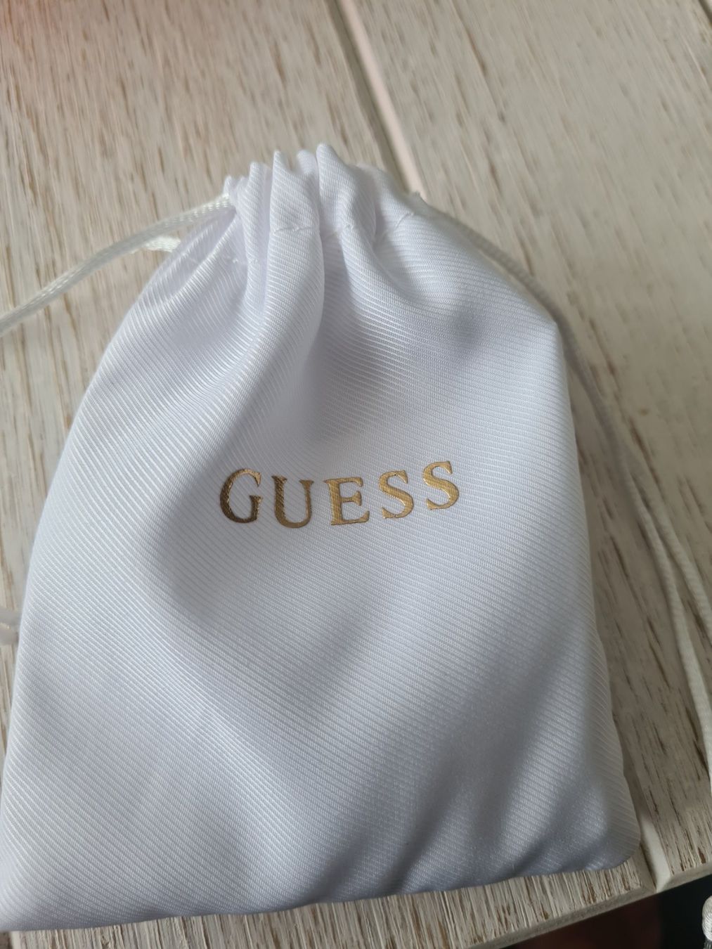 Guess Catenine: GUESS Schmuck Set NEU – Nuovo (secondo la descrizione) da Büttikon AG venduto da bluehim74 4