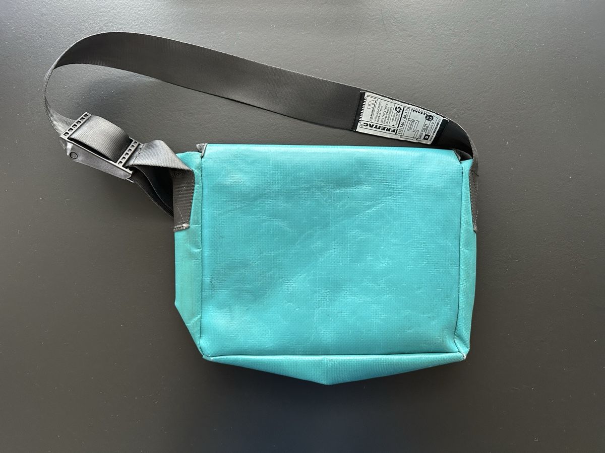 Freitag Taschen: FREITAG F11 MESSENGER SMALL – Gebraucht aus Regensdorf von sofia681 2