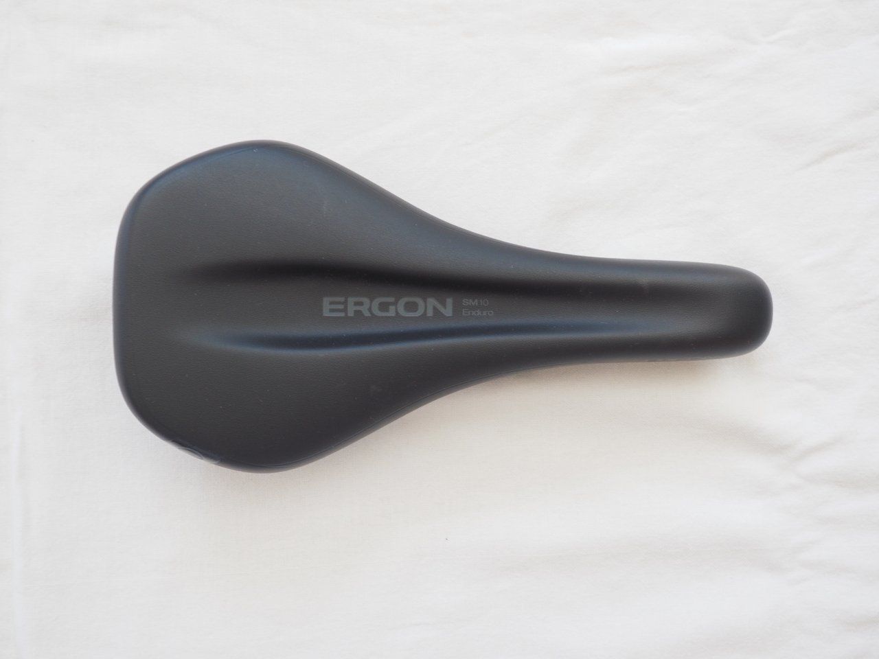 Ergon Pezzi di ricambio: Ergon SM10 Enduro Sattel – Nuovo (secondo la descrizione) da Hinwil venduto da Ruha2