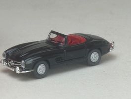 GB1-Wiking Mercedes 300 SL Cabriolet schwarz