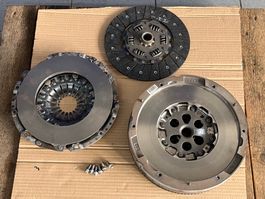 Kupplungs-Satz mit Schwungrad Opel Insignia, Zafira B20DTH