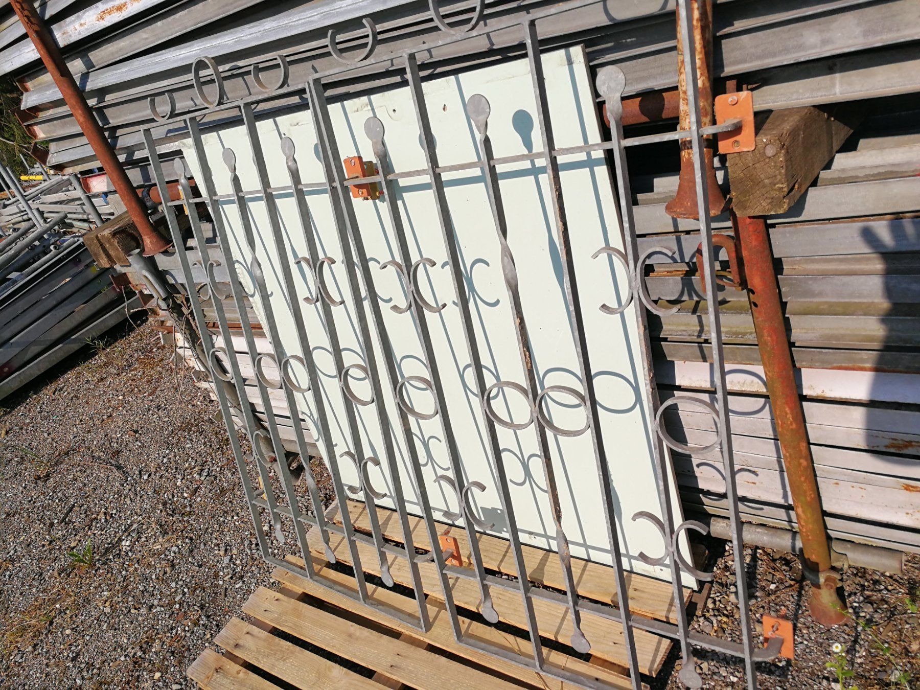 Grilles & Grillages: Fenstergitter – D'occasion à Spreitenbach par Space_X 1