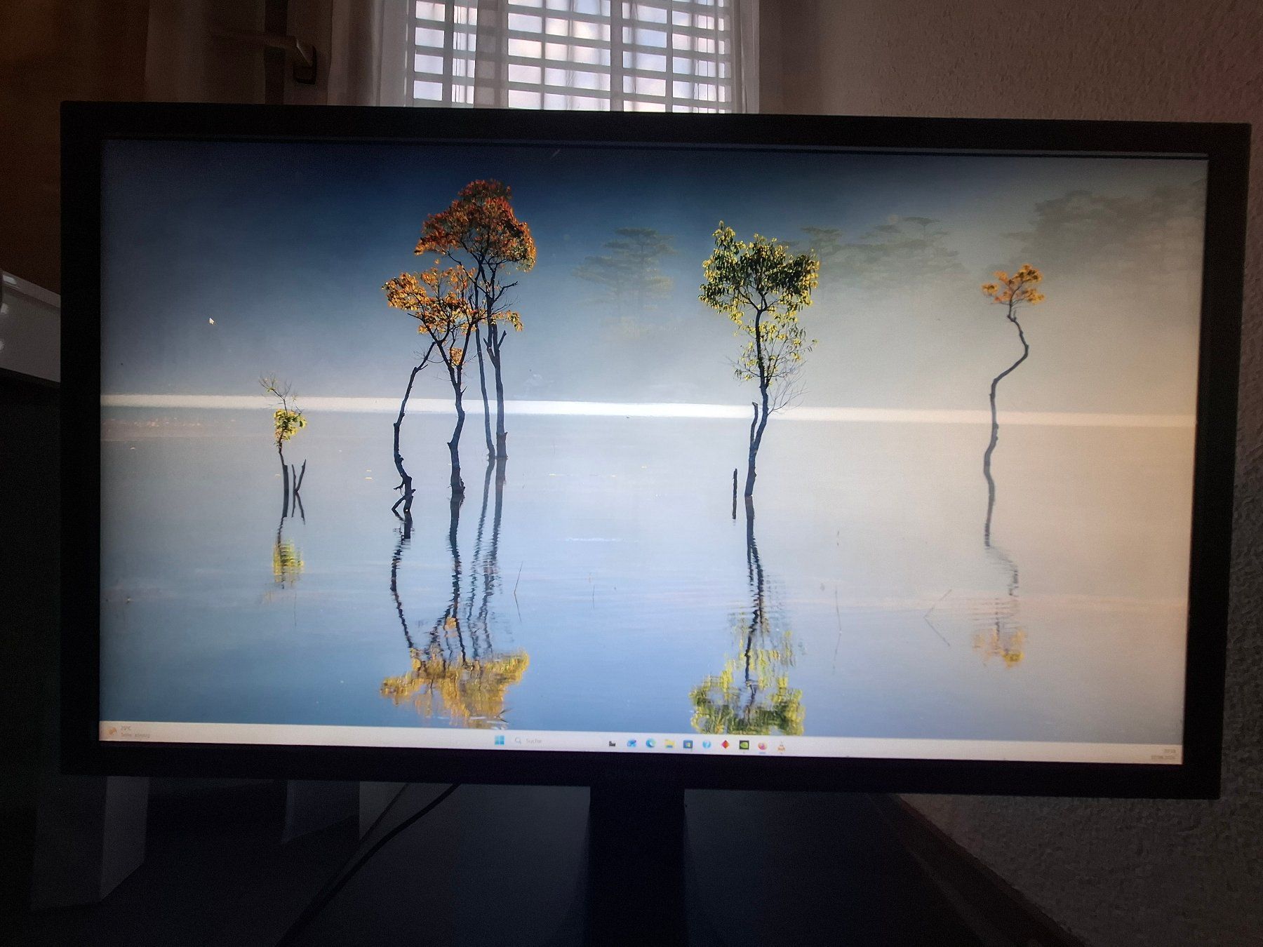 Samsung Monitor: Samsung U28e590d (4K) – Usato da Sarmenstorf venduto da MAW-23CH