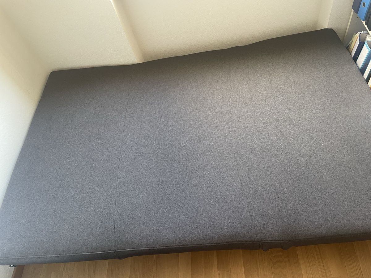 Divani: Kleines Bettsofa Dunkelgrau – Usato da Binningen venduto da ltr_tm55 5