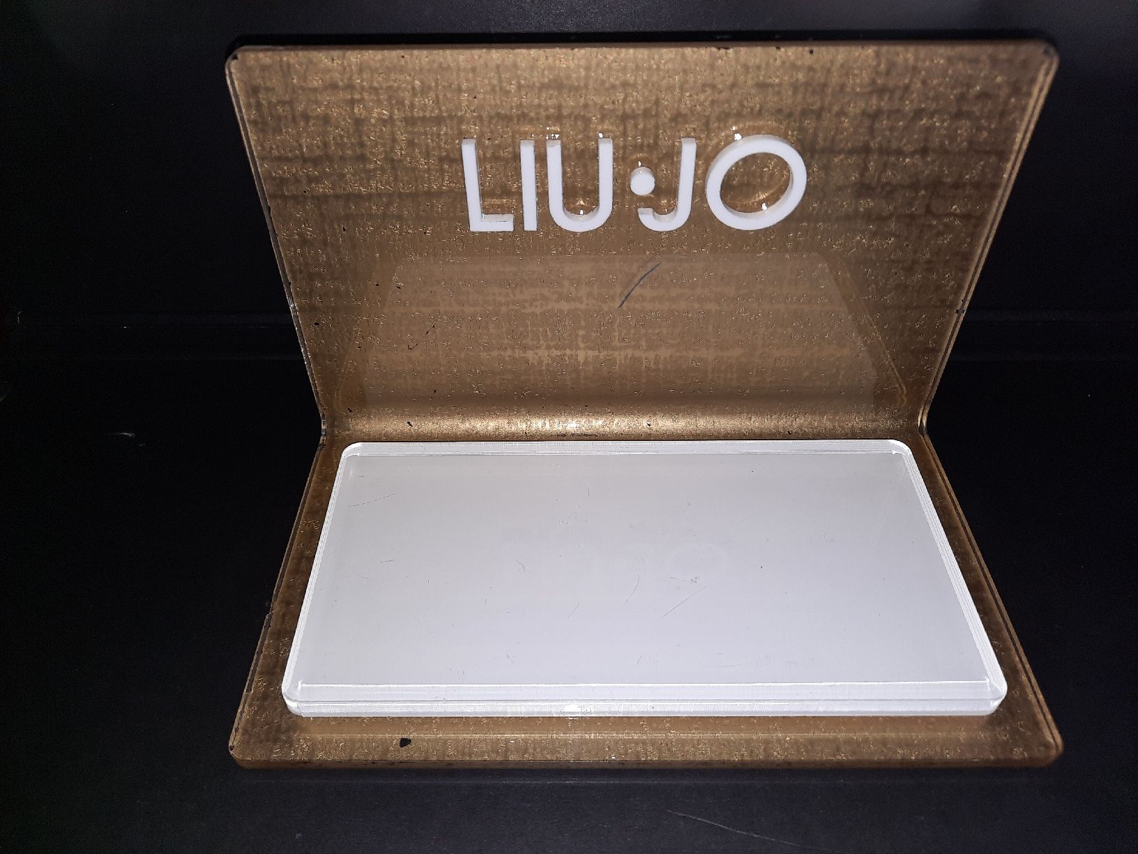Alle Dekorationen: LIU•JO espositore, pezzo d'arredo – Gebraucht aus Biasca von Old_6blh 1
