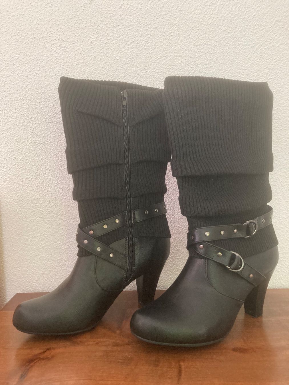 Damenschuhe: Schwarze Damen-Stiefel mit Absatz Gr. 40 – Neu und originalverpackt aus Uznach von Apuutze 3