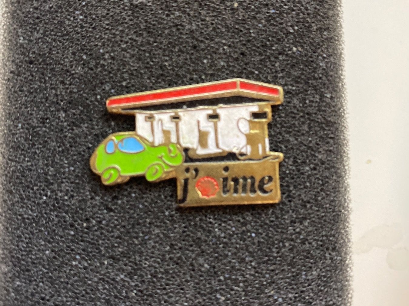 Placchette & Badge: PINS - J'AIME - VOITURE – Usato da Le Brassus venduto da cinema13