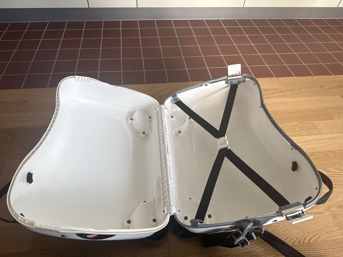 Altro in Aeronautica: Kids Samsonite Zebra Trunki Ride-On Suitcase – Usato da Zürich venduto da okarioto 3