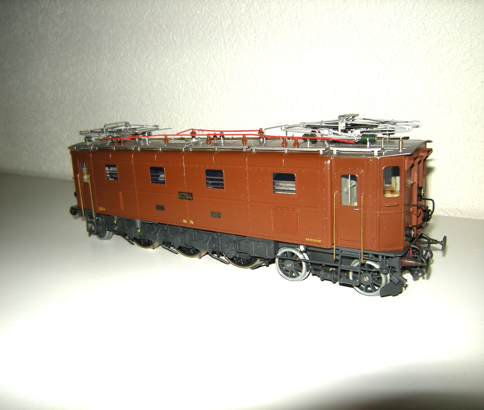 Hermann Modellini di ferrovie: Hermann Ae 3/6 III – Nuovo e nell'imballaggio originale da Mettmenstetten venduto da shaula51 5