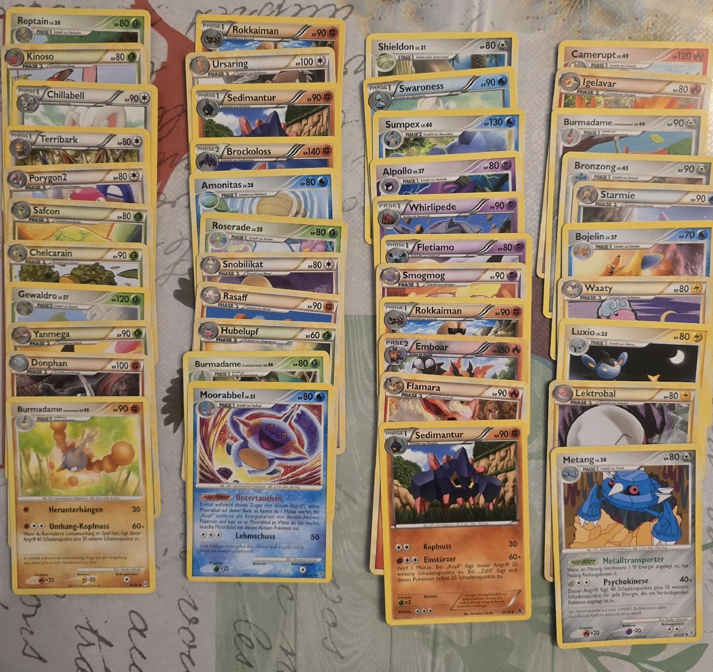 Pokémon Cartes à collectionner: Pokemon Karten – D'occasion à Schmitten FR par Laura6 4