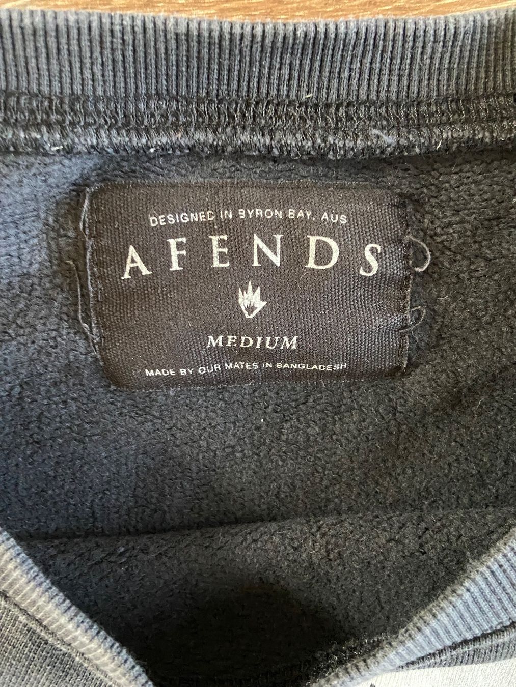 Pullover & Sweatshirts: Pullover Afends Gr. M – Gebraucht aus Muttenz von bargain_hunter 2