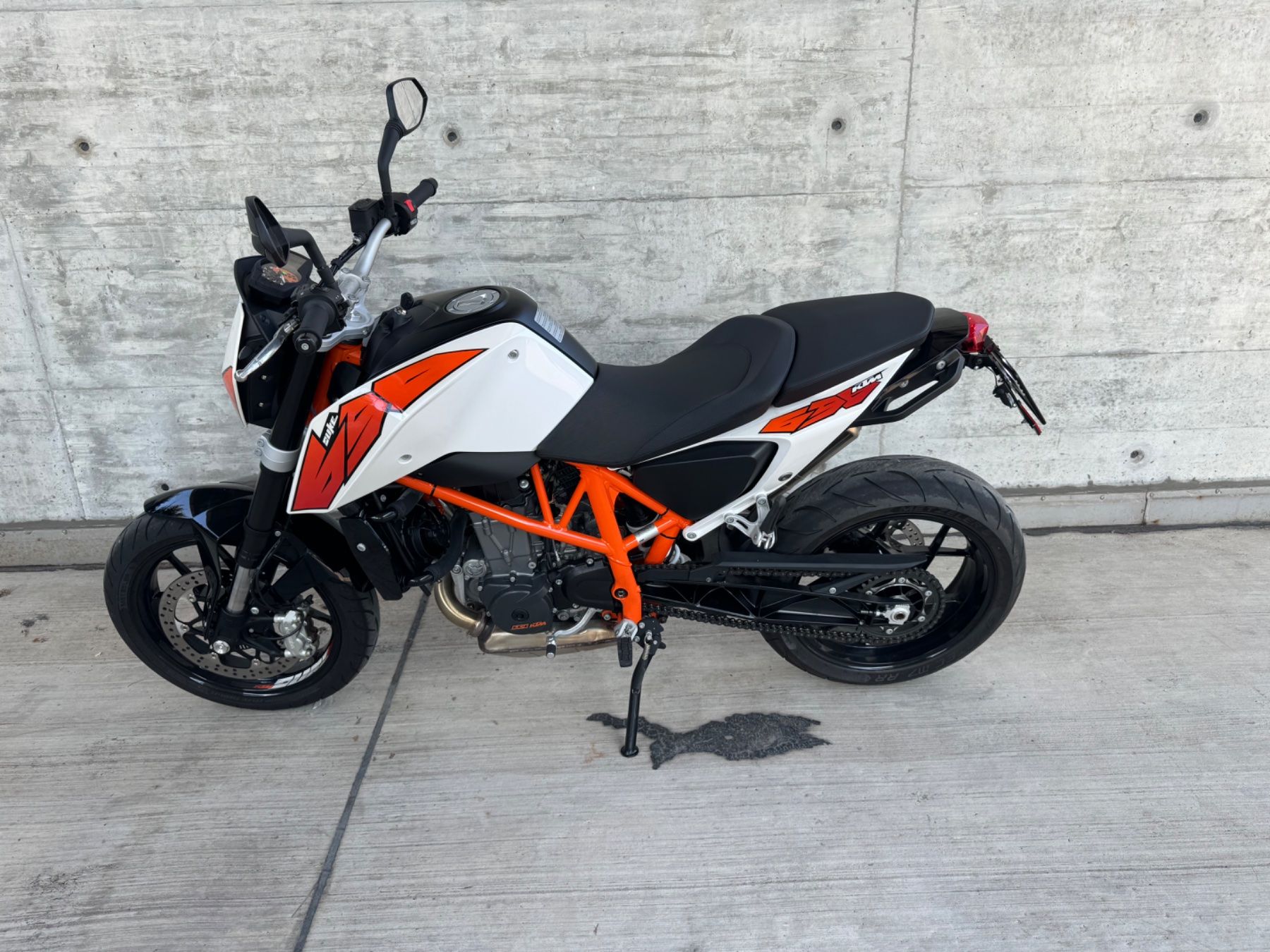 KTM Strasse: KTM 690 Duke ABS Frisch service – Gebraucht aus Zürich von Sparta365 4