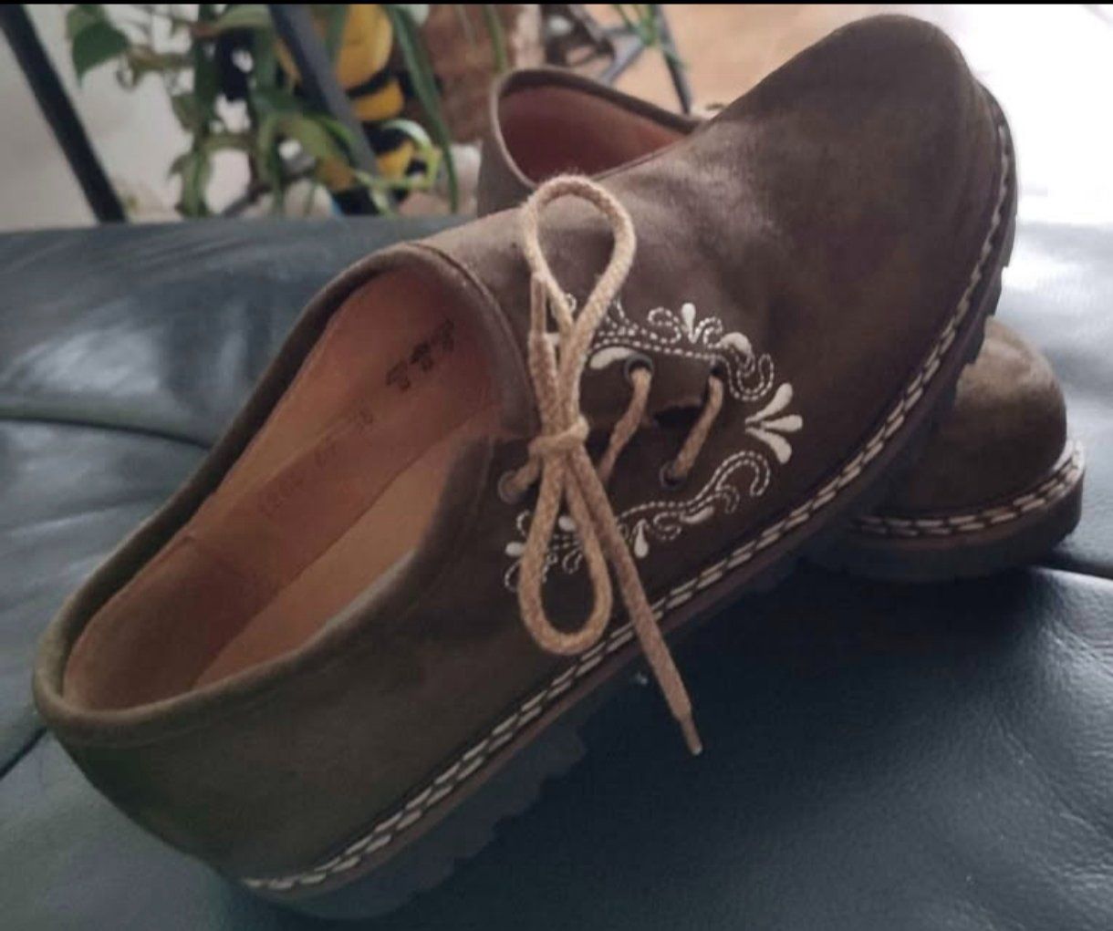Scarpe da donna: Damenschuhe gr 38 – Usato da Winznau venduto da zap_y6wx