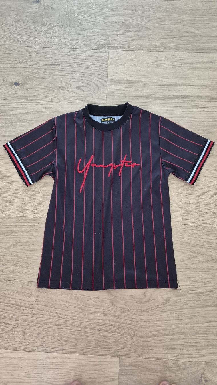 Camicie, T-shirt & Polo: T-Shirt Yangster – Usato da Wittenbach venduto da Pirufa
