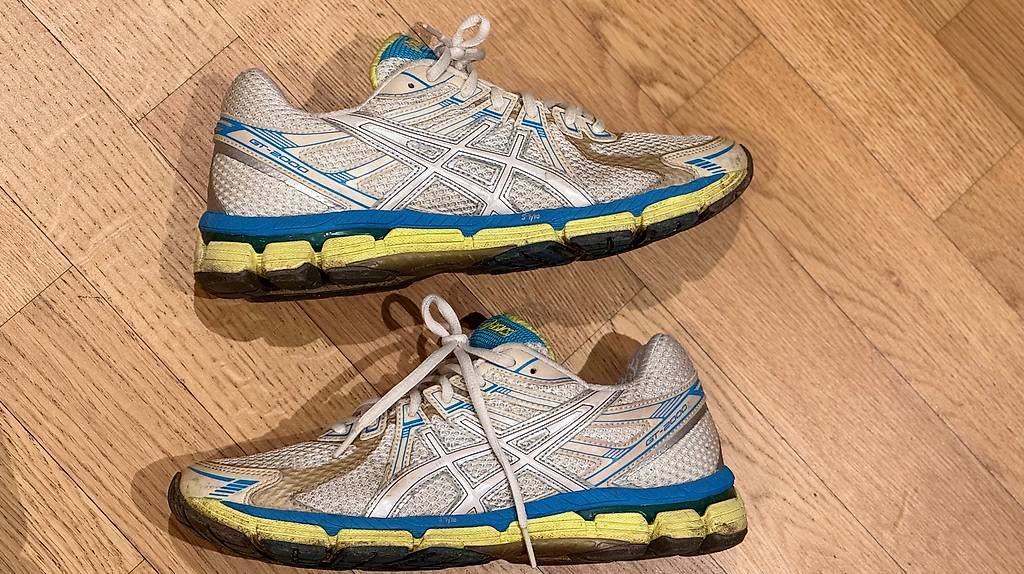Scarpe da uomo: Laufschuhe Grösse 40,5 – Usato da Matten b. Interl venduto da atc_p2hb